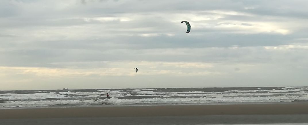 Holland Kiting.